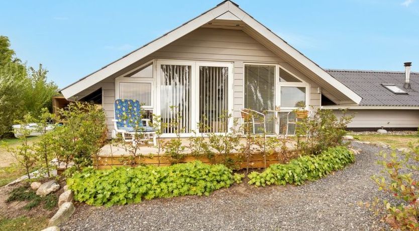 Photo of "Josef" - 500m from the sea