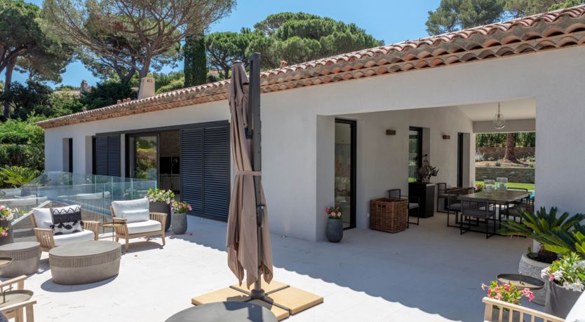 Photo of Brilliant Sea