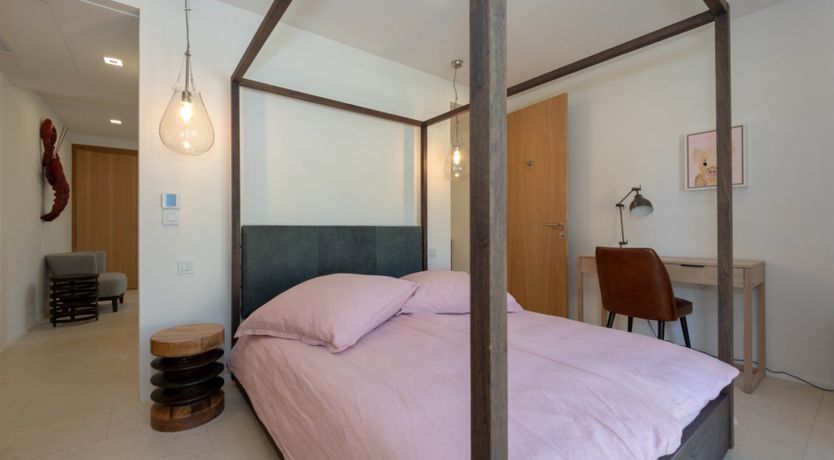 Photo of Brilliant Sea