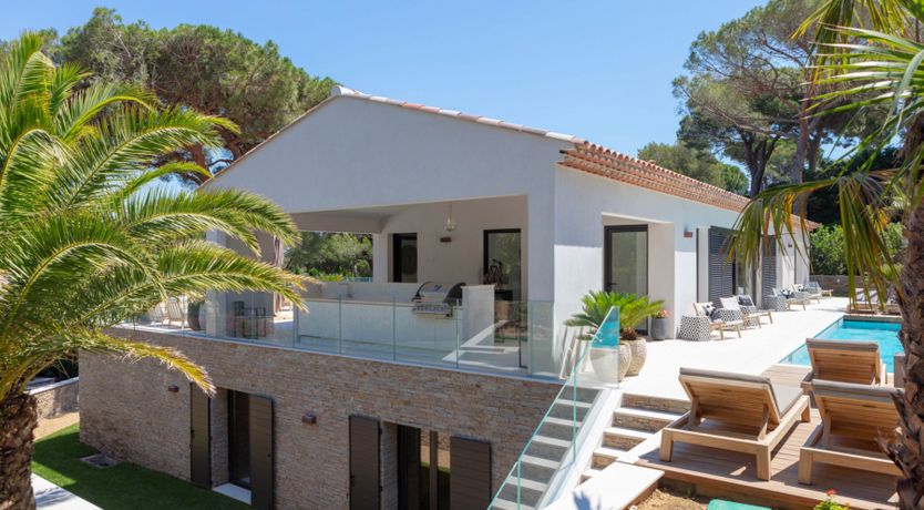 Photo of Brilliant Sea