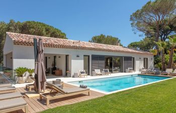 Brilliant Sea Holiday Home