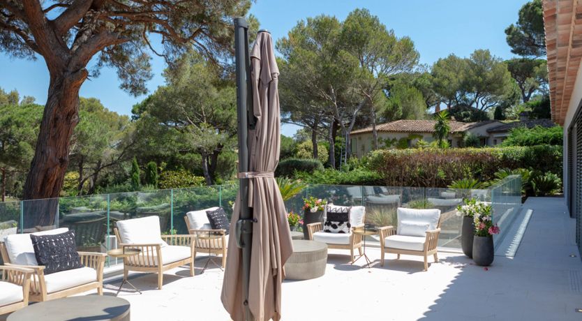 Photo of Brilliant Sea