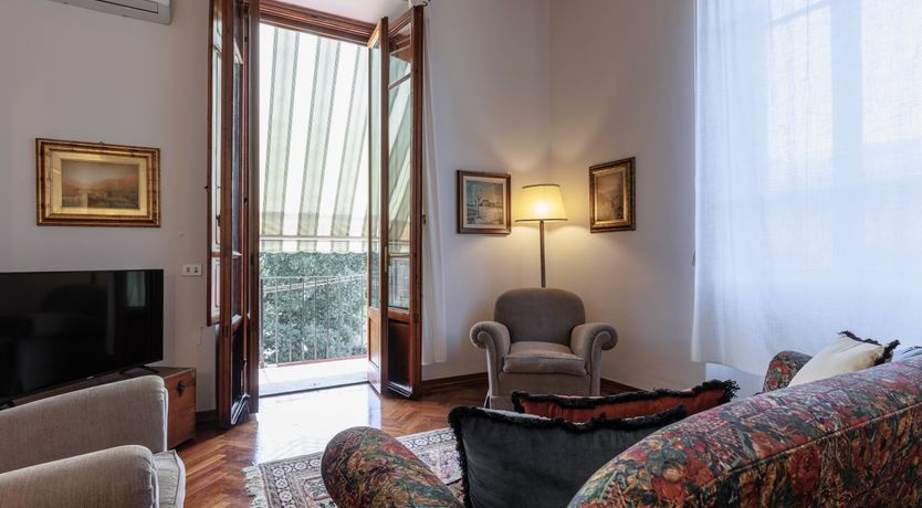 Photo of Renaissance Roses