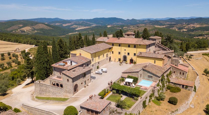 Photo of Chianti Castle