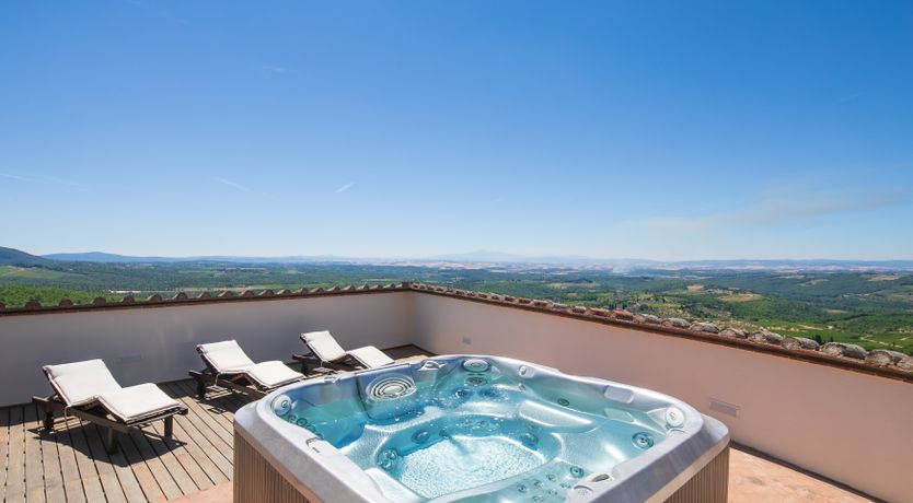 Photo of Chianti Castle