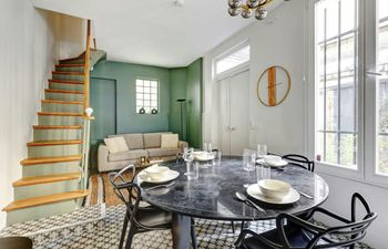 Paris Secret Holiday Home