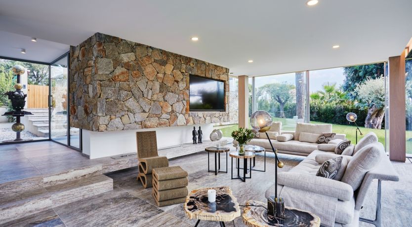 Photo of Saint Sunshine