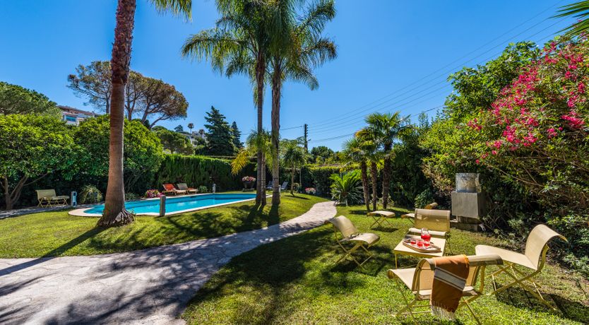 Photo of A Riviera Charmer