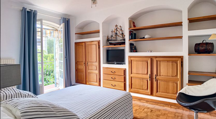 Photo of A Riviera Charmer