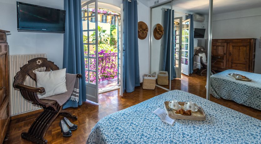 Photo of A Riviera Charmer