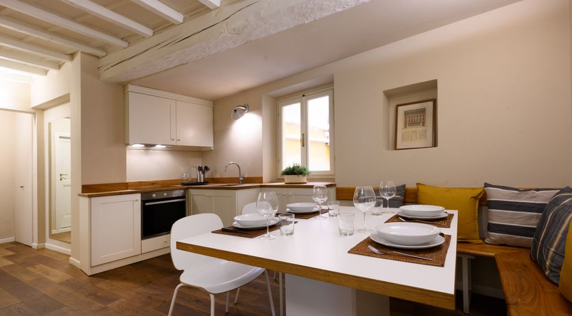 Photo of Florentine Echo