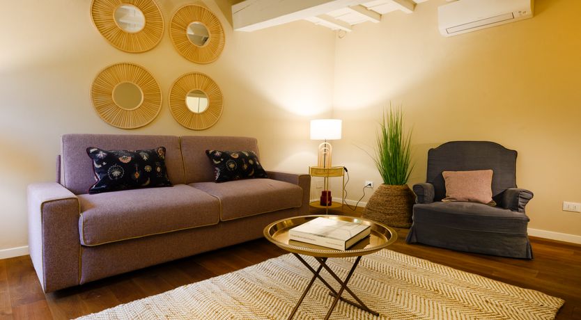 Photo of Florentine Echo