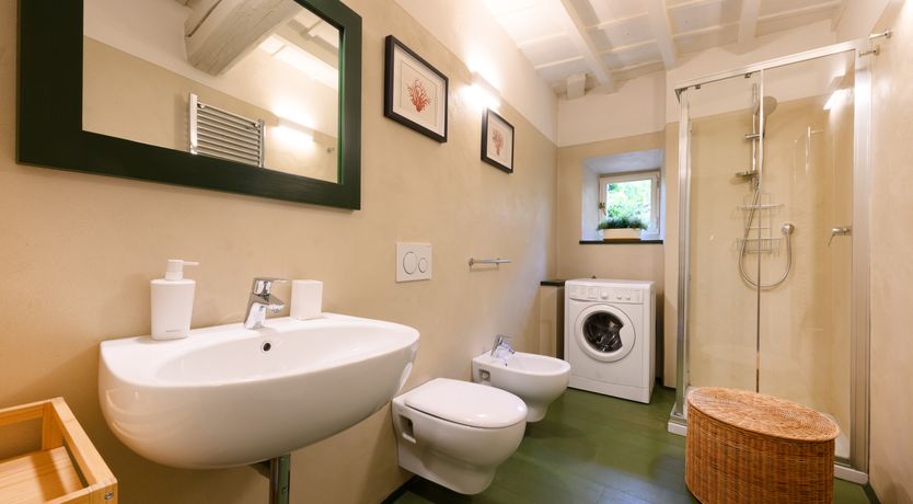 Photo of Florentine Echo