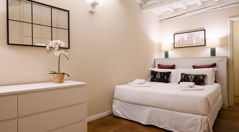 Photo of Florentine Echo