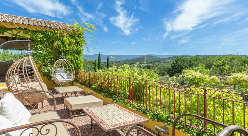 Photo of Postcard Farmhouse