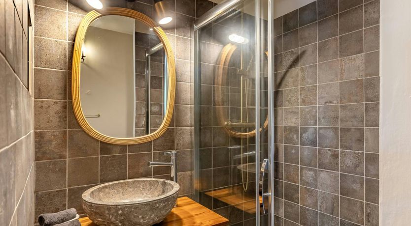 Photo of Postcard Farmhouse