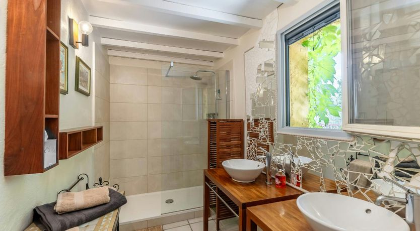 Photo of Postcard Farmhouse