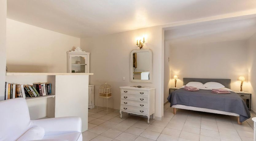 Photo of Postcard Farmhouse