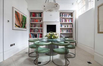 Mayfair Flair Holiday Home