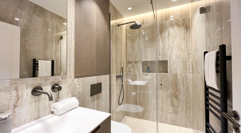 Photo of Parisian Onyx