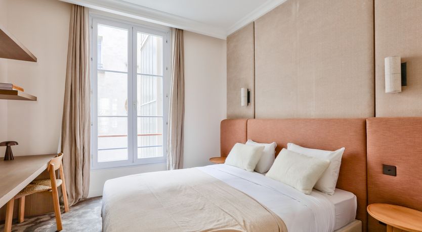 Photo of Parisian Onyx