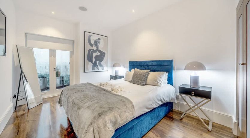 Photo of Grand & Noble