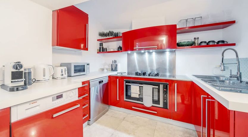 Photo of Grand & Noble