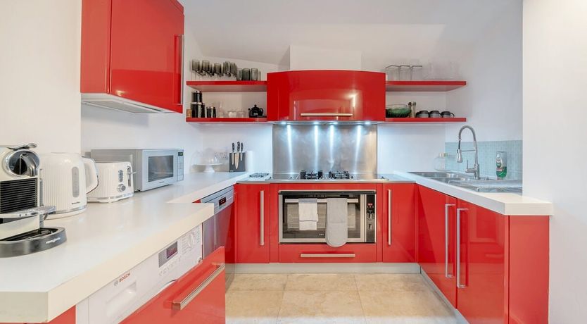 Photo of Grand & Noble