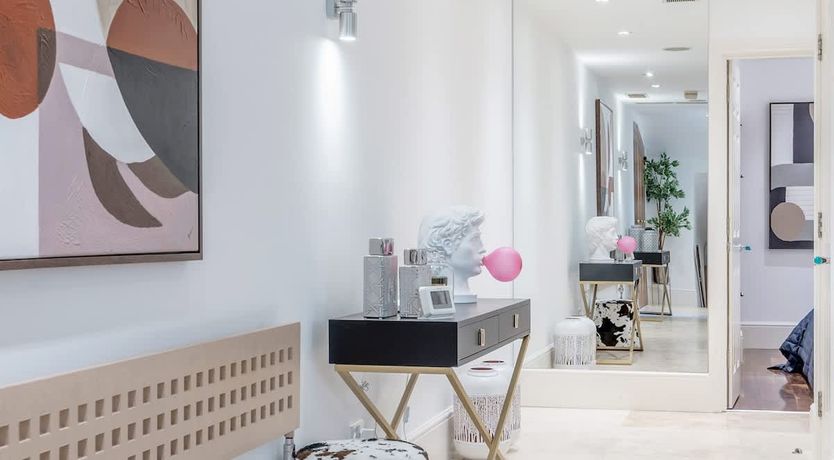 Photo of Grand & Noble