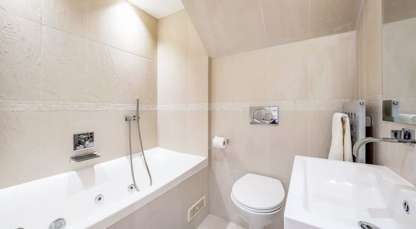 Photo of Grand & Noble