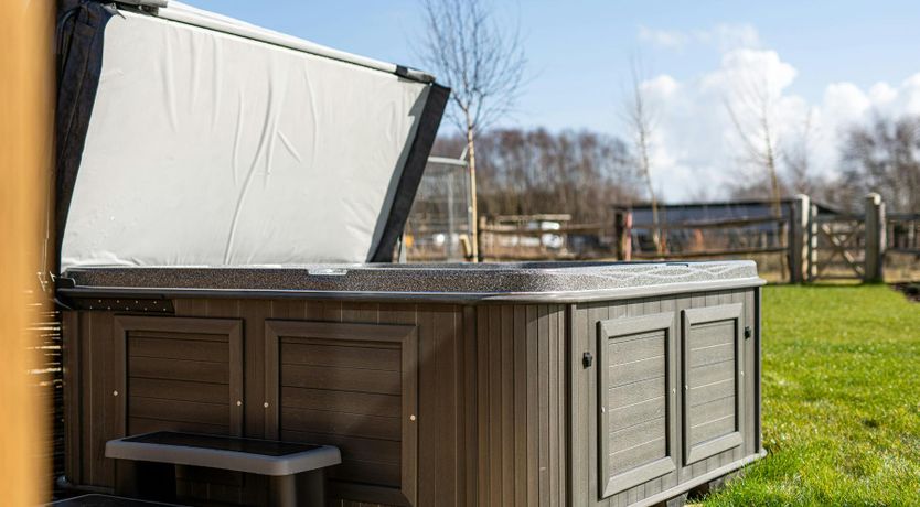 Photo of Canoe Cottage