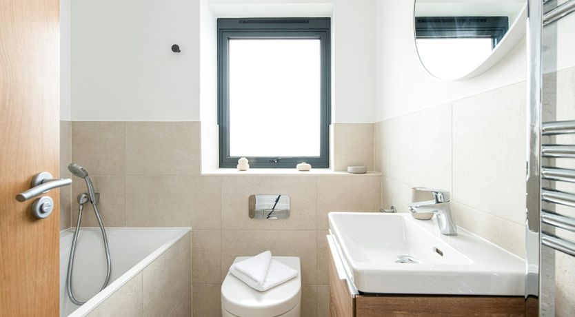 Photo of Canoe Cottage