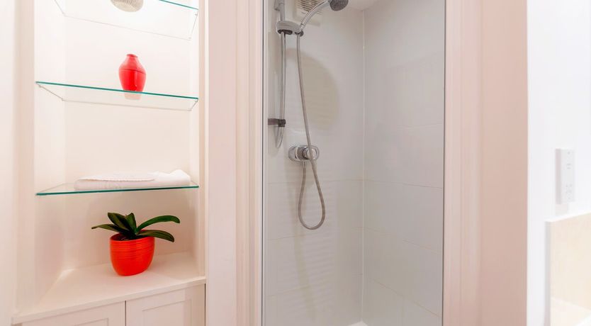 Photo of Holland Park View