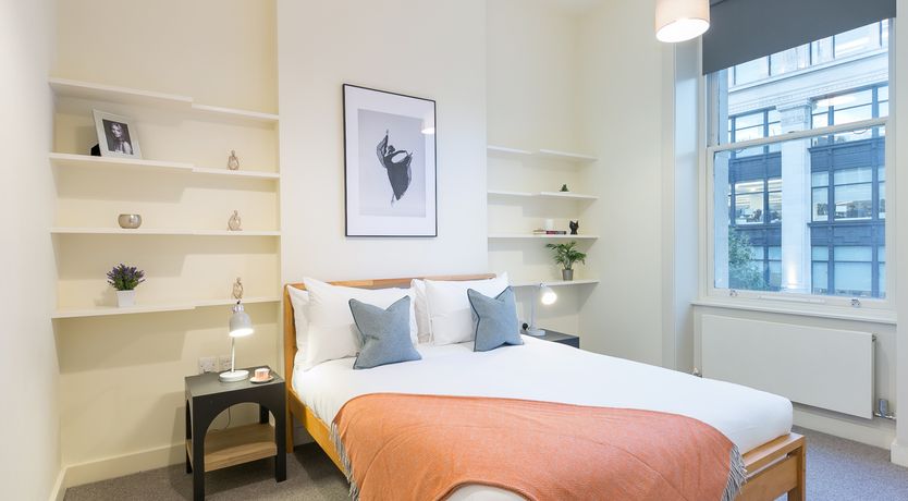 Photo of Baker Street Charm