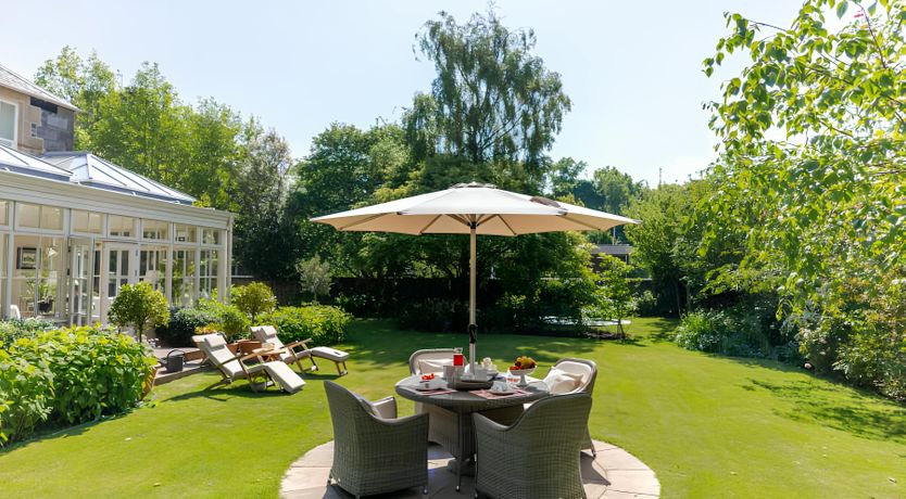 Photo of Ravelston Elegance