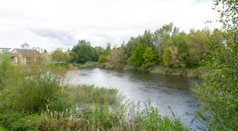 Photo of Lakeside Soak