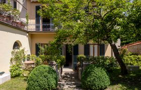 Photo of a-tuscan-flair