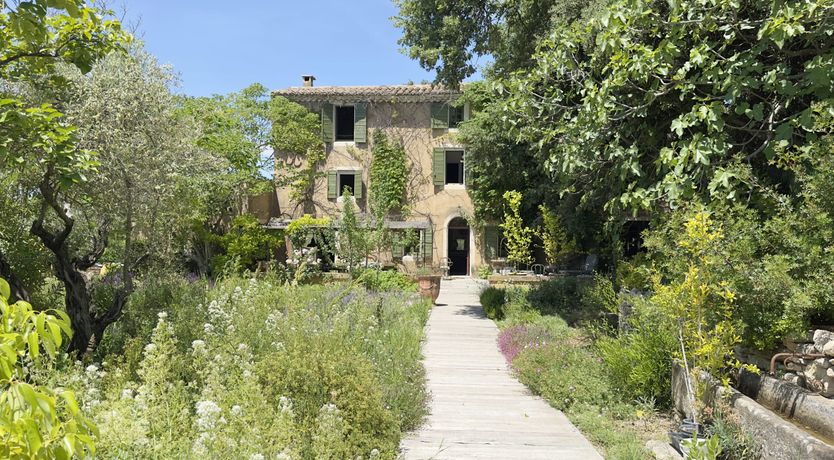 Photo of Provence Elegance