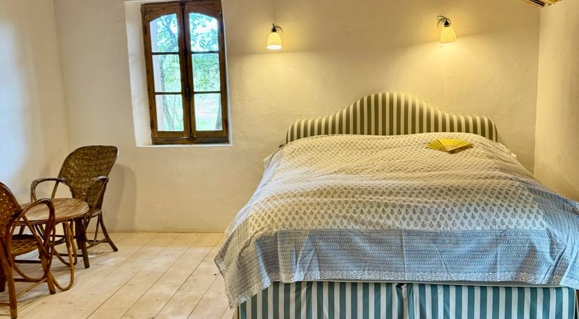 Photo of Provence Elegance