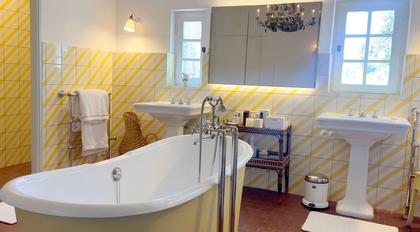 Photo of Provence Elegance