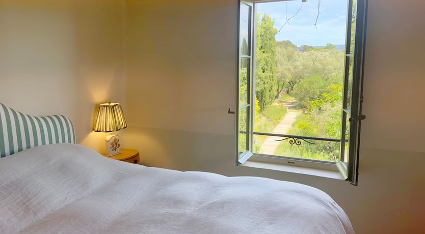 Photo of Provence Elegance