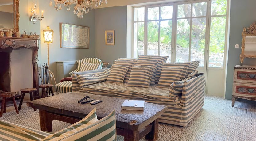 Photo of Provence Elegance