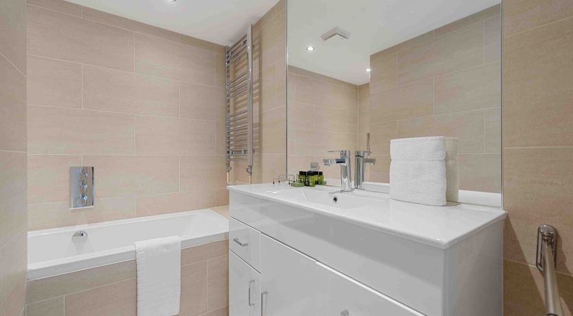 Photo of Queen of Kensington