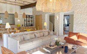 Photo of Riverside Luxury