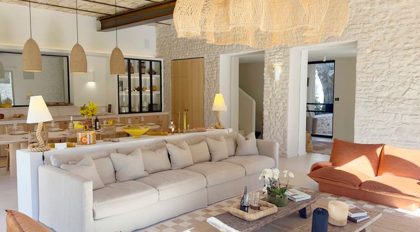 Photo of Riverside Luxury