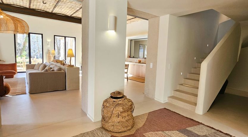 Photo of Riverside Luxury