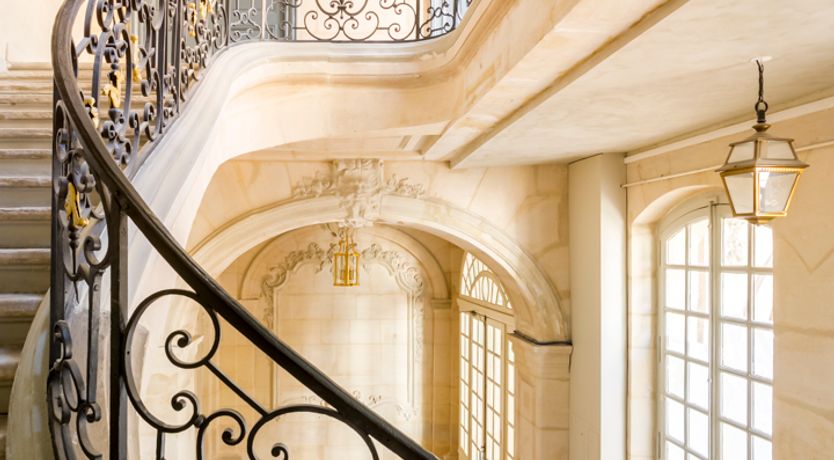 Photo of An Elegant Space