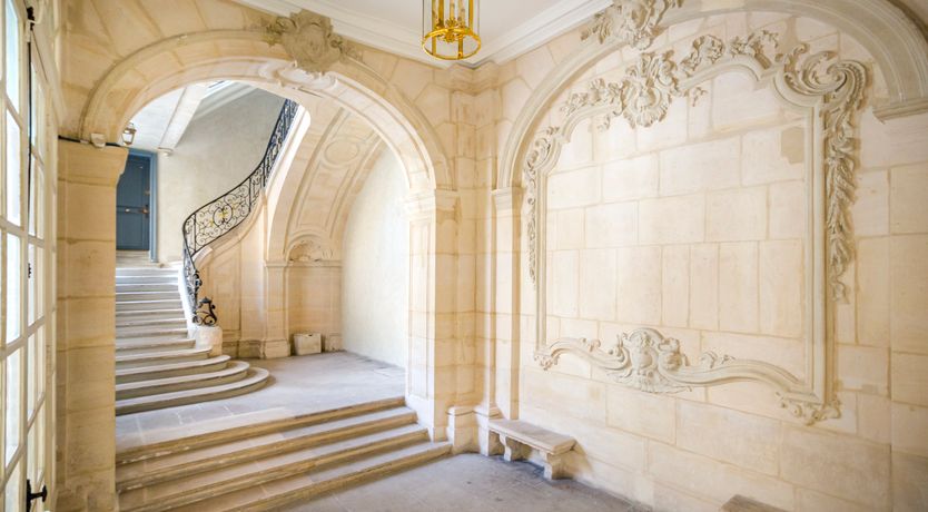 Photo of An Elegant Space