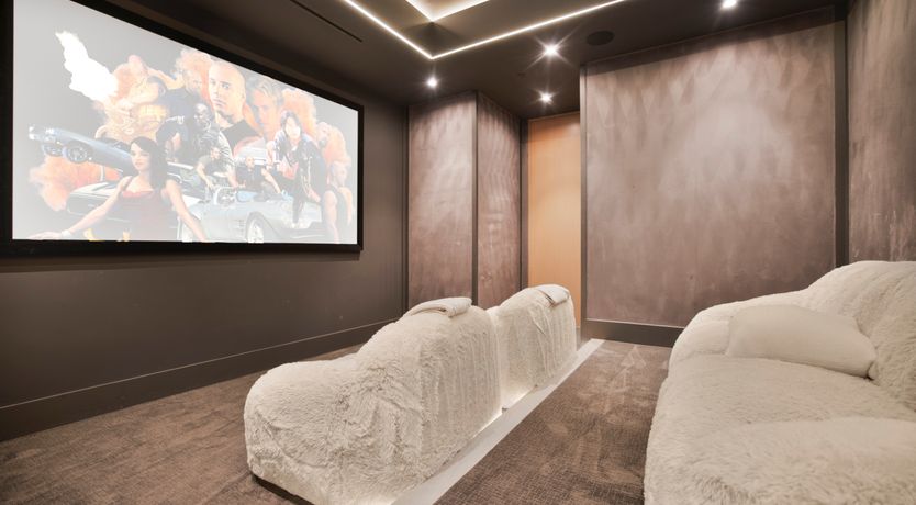 Photo of Beverly Breeze