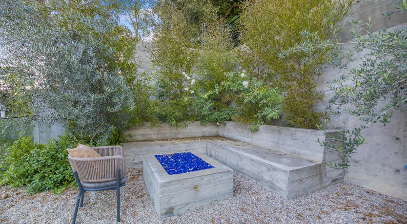 Photo of Beverly Breeze